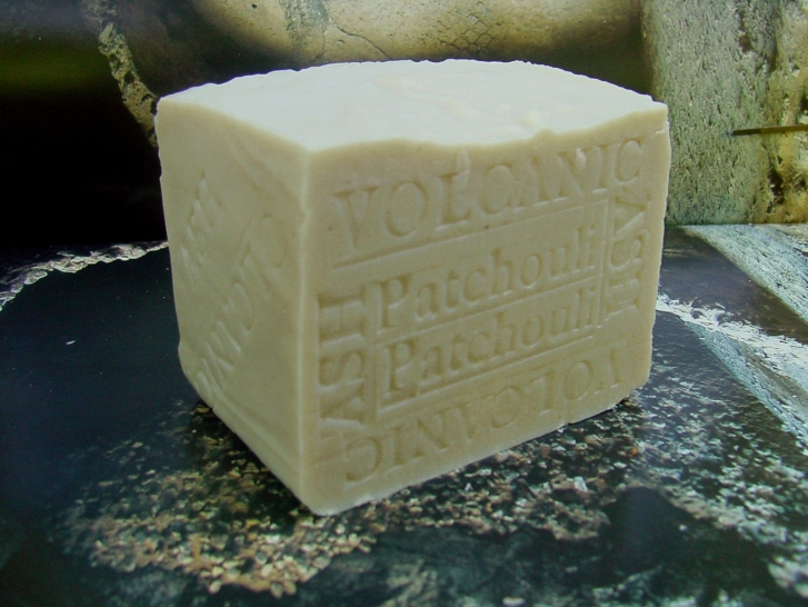 Volcanic Ash With Cocoa Butter and Patchouli